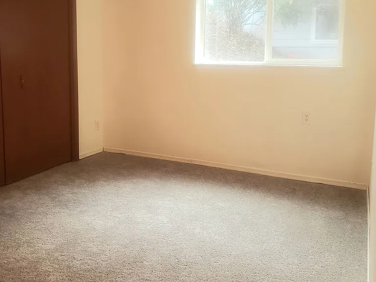 14440 SW Barlow Rd — Photo 9