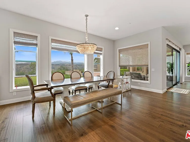11925 N Ricasoli Way — Photo 15