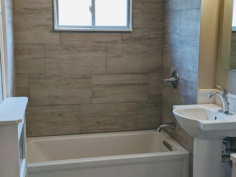 28 Clement St #3 — Photo 10