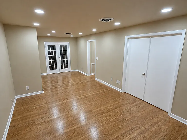 1301 Sunset Dr — Photo 5
