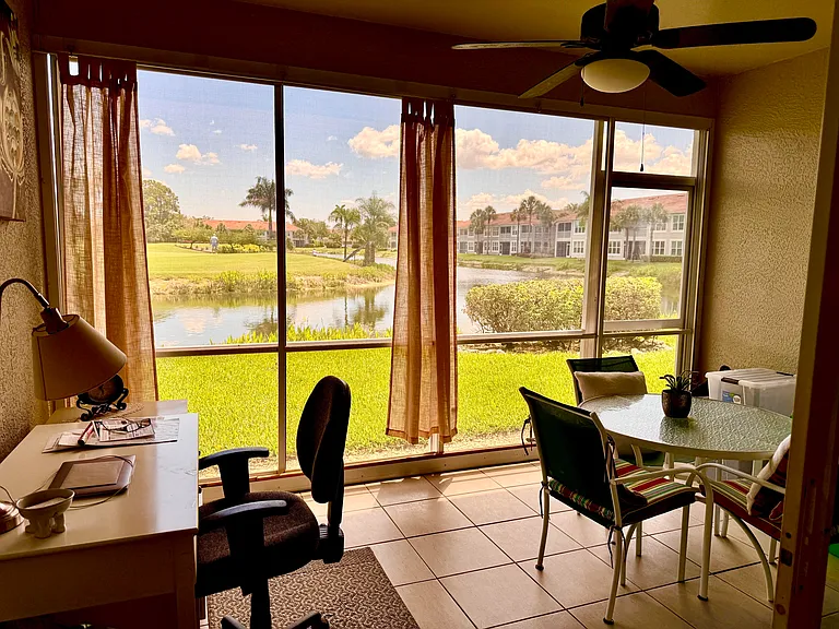 Enclosed lanai for expanded living area