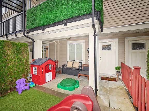 3rd image of 10151 240th St #62