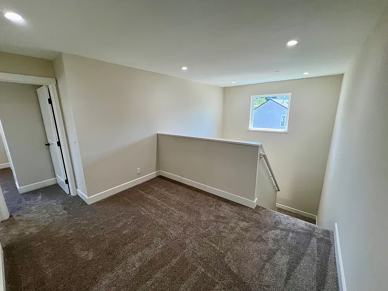 3729 Cannes Pl — Photo 17