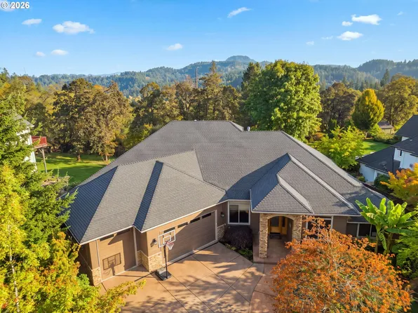 2834 Blacktail Dr, Eugene, OR 97405