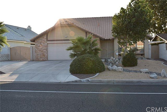 1st image of 13364 Country Club Dr