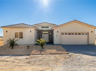 251 Glenoaks St, Pahrump, NV 89048