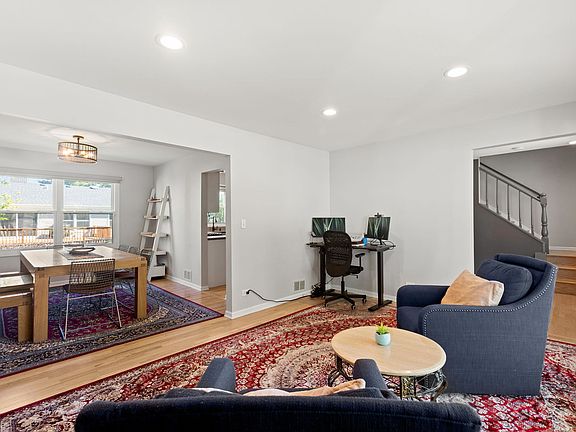 5th image of 1120 Thompson Blvd