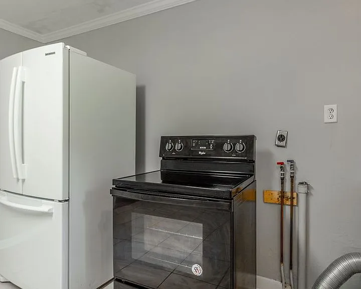 719 McGowan Ave — Photo 20