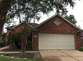10434 Village Lake Dr, Missouri City, TX 77459