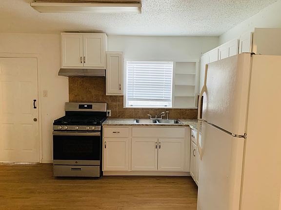 5th image of 118 Leslie Ln