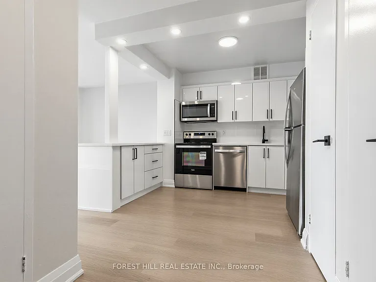 141 Lyon Ct #1408 — Photo 2