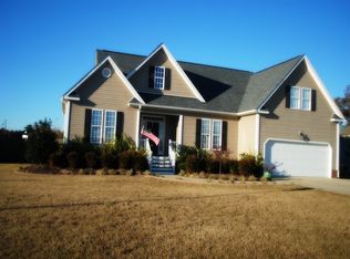 105 Topsail Dr, Angier, NC 27501