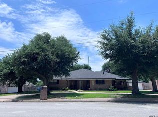 1020 Foley St, Henderson, TX 75654