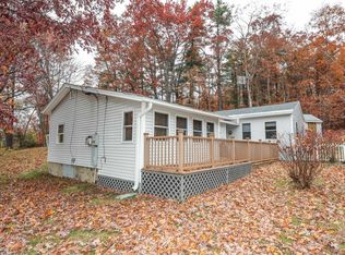 41 Amherst Rd, Merrimack, NH 03054