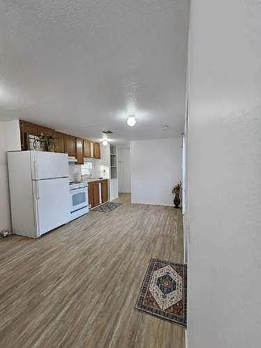201 Rocky Ave — Photo 20
