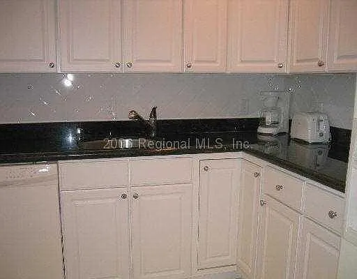 Building Photo - 21500 Cypress Hammock Dr #38F
