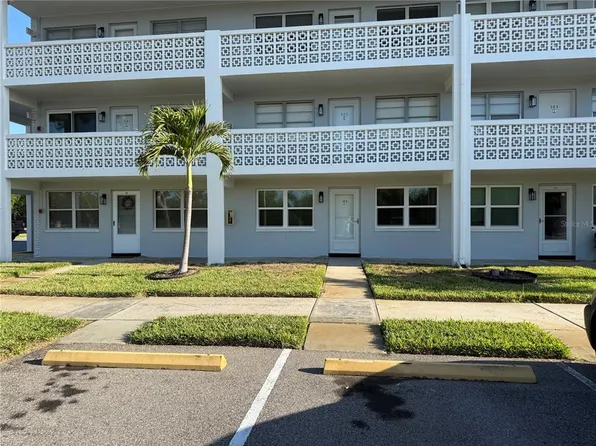 1001 77th Ave N APT 102, Saint Petersburg, FL 33702