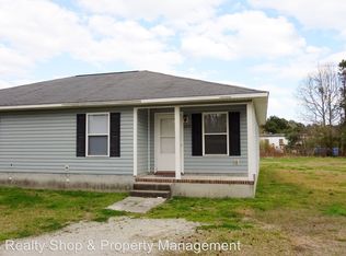 128 Lain Mark Dr, Hubert, NC 28539