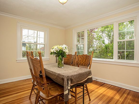 3rd image of 14 Edgewood Ave