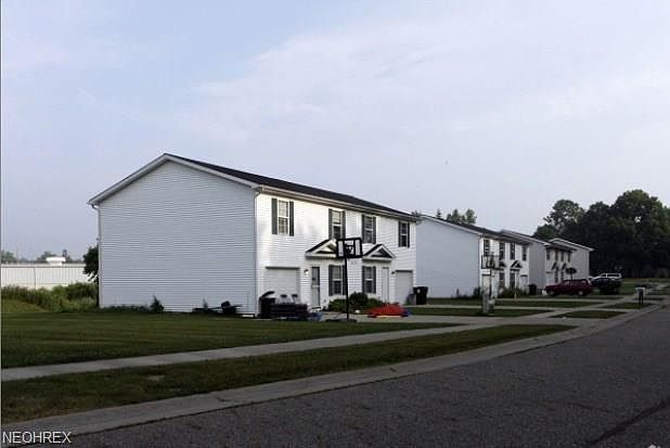 2nd image of 10555 Village Dr Unit 7