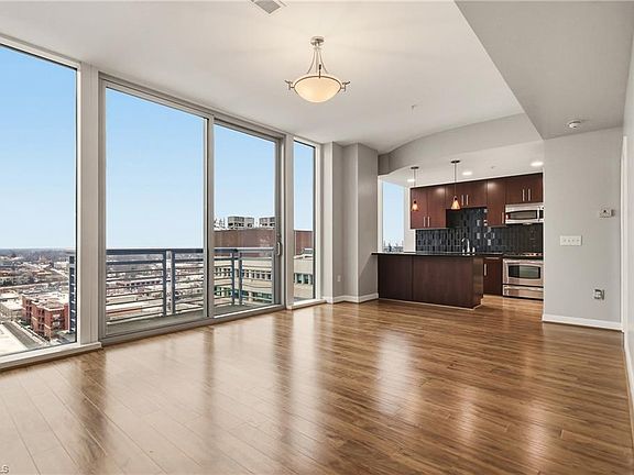 5th image of 201 N Elm St Suite 1106