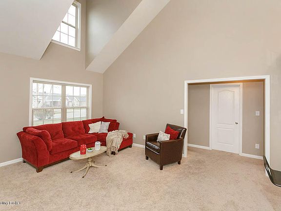 3rd image of 155 Green Garden Dr