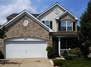 492 Fortress Ct, Saint Charles, MO 63303