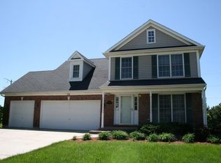 1235 Darling Ct, Sycamore, IL 60178