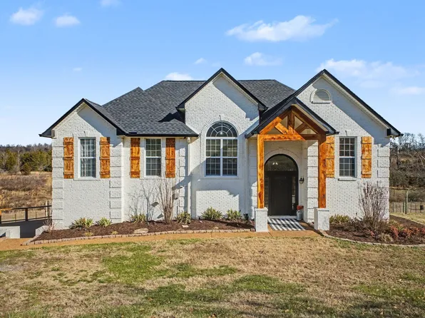 1836 Grace Dr, Columbia, TN 38401