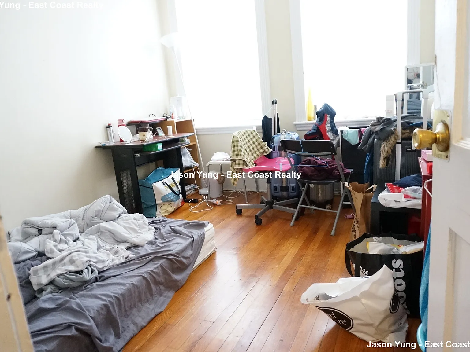 2 bed, 1.0 bath, $2,750 — Photo 2