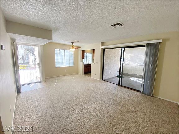 4th image of 4701 Nara Vista Way Unit 103