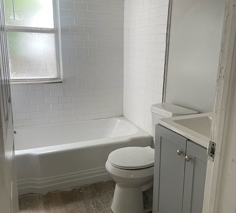 2nd image of 16027 Rossini Dr #1
