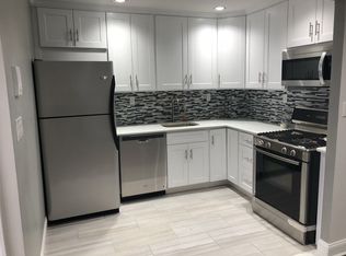 374 94th St #2, Brooklyn, NY 11209
