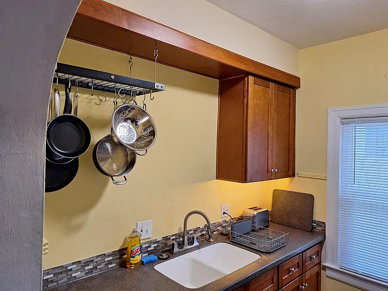 219 15th Ave N #219.5 — Photo 4