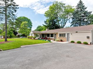 1520 Glenview Rd, Glenview, IL 60025