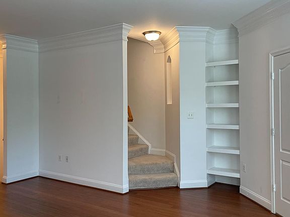 4th image of 2621 River Basin Ln