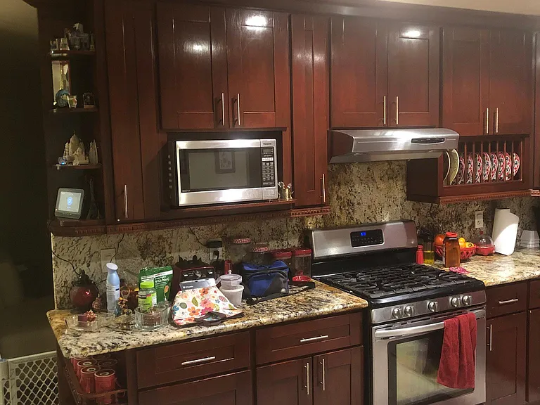 4294 Bidwell Dr — Photo 5