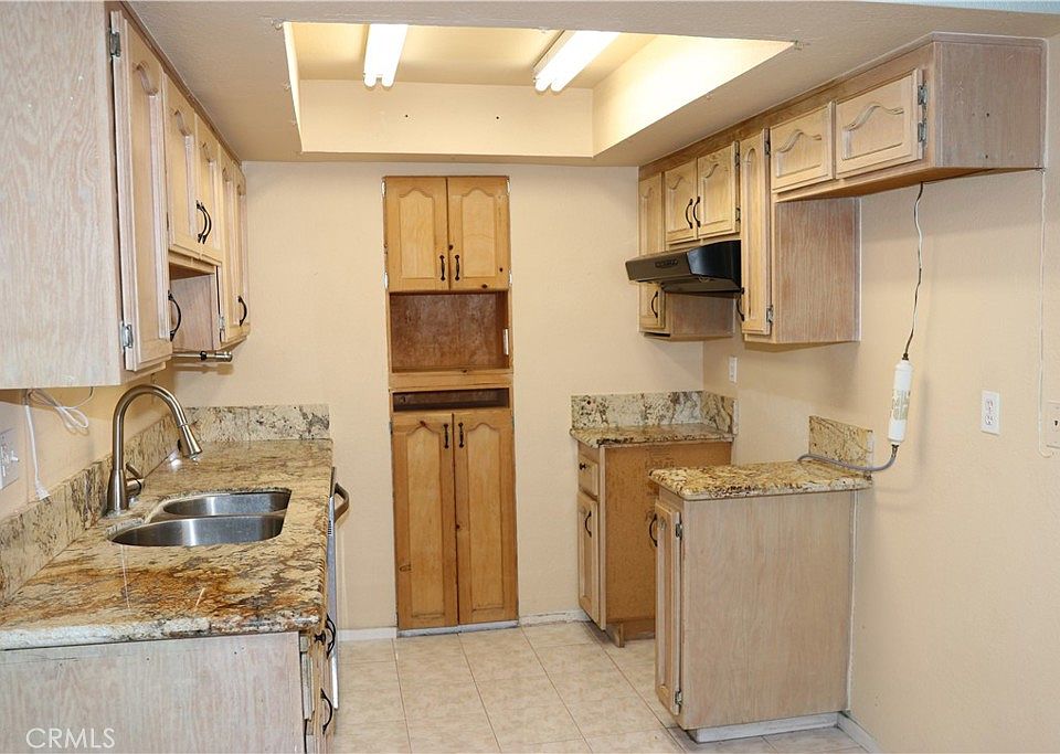 1st image of 601 S Euclid St APT 4