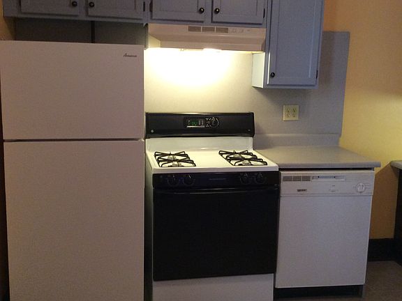 all appliances included