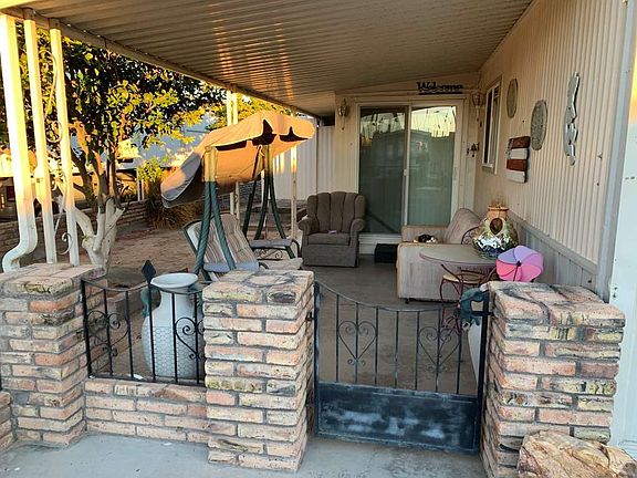 3rd image of 3581 S Canyon Ave
