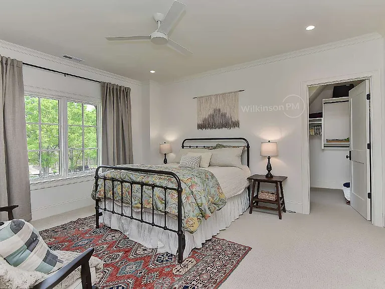 9705 Saddle Ave — Photo 53