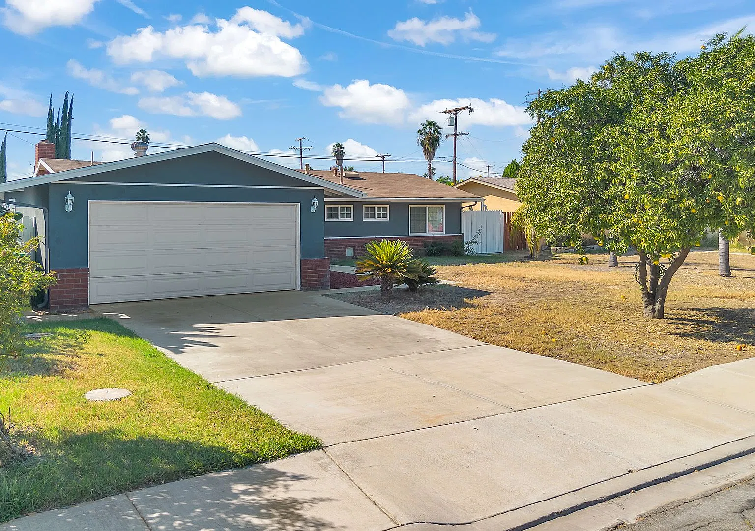 10740 Coloma Street — Photo 1