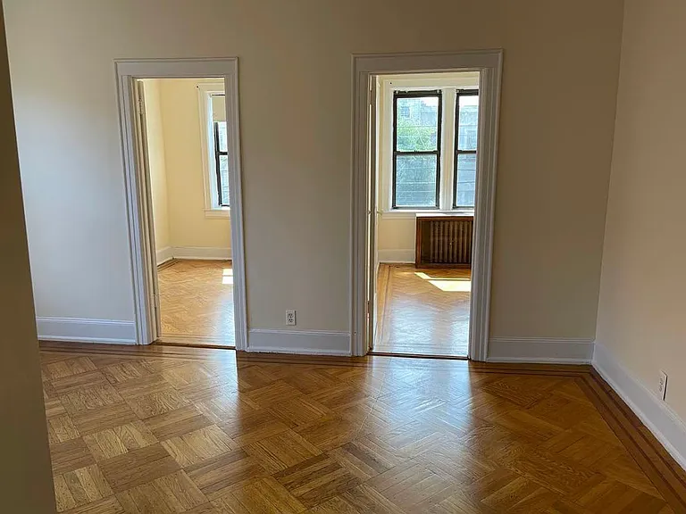 30-58 14th St #2F — Photo 3