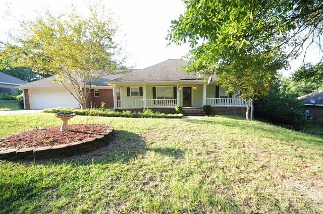1st image of 109 Baywood Dr