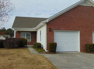 7827 Chip Shot Way, Wilmington, NC 28412