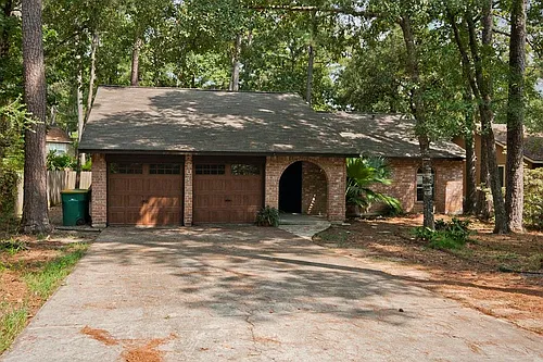 2107 W Lacey Oak Cir Photo 1