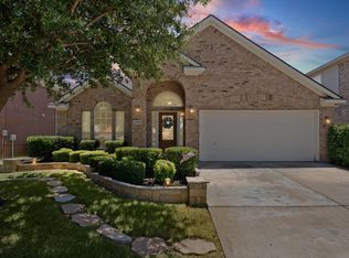 4353 Mountain Crest Dr, Fort Worth, TX 76123