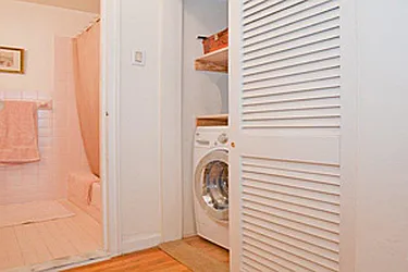 Sold by Avenue Sotheby's International Realty