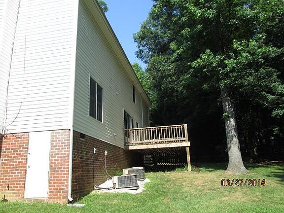 3rd image of 4507 Jacobs Bend Dr