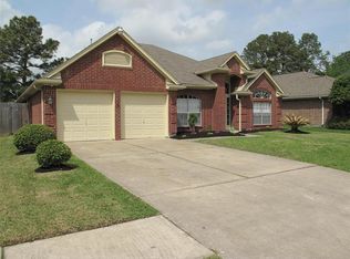 250 Castle Way Ln, Houston, TX 77015